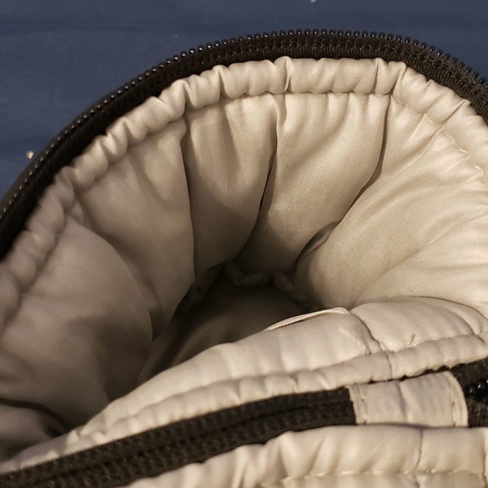 Tommee Tippee Insulated Bottle Bag Cooler, Keep Bottles Cool! Set of TWO. - Picture 3 of 8